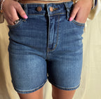 Judy Blue High Waisted 2 button Mid Length Dad Shorts