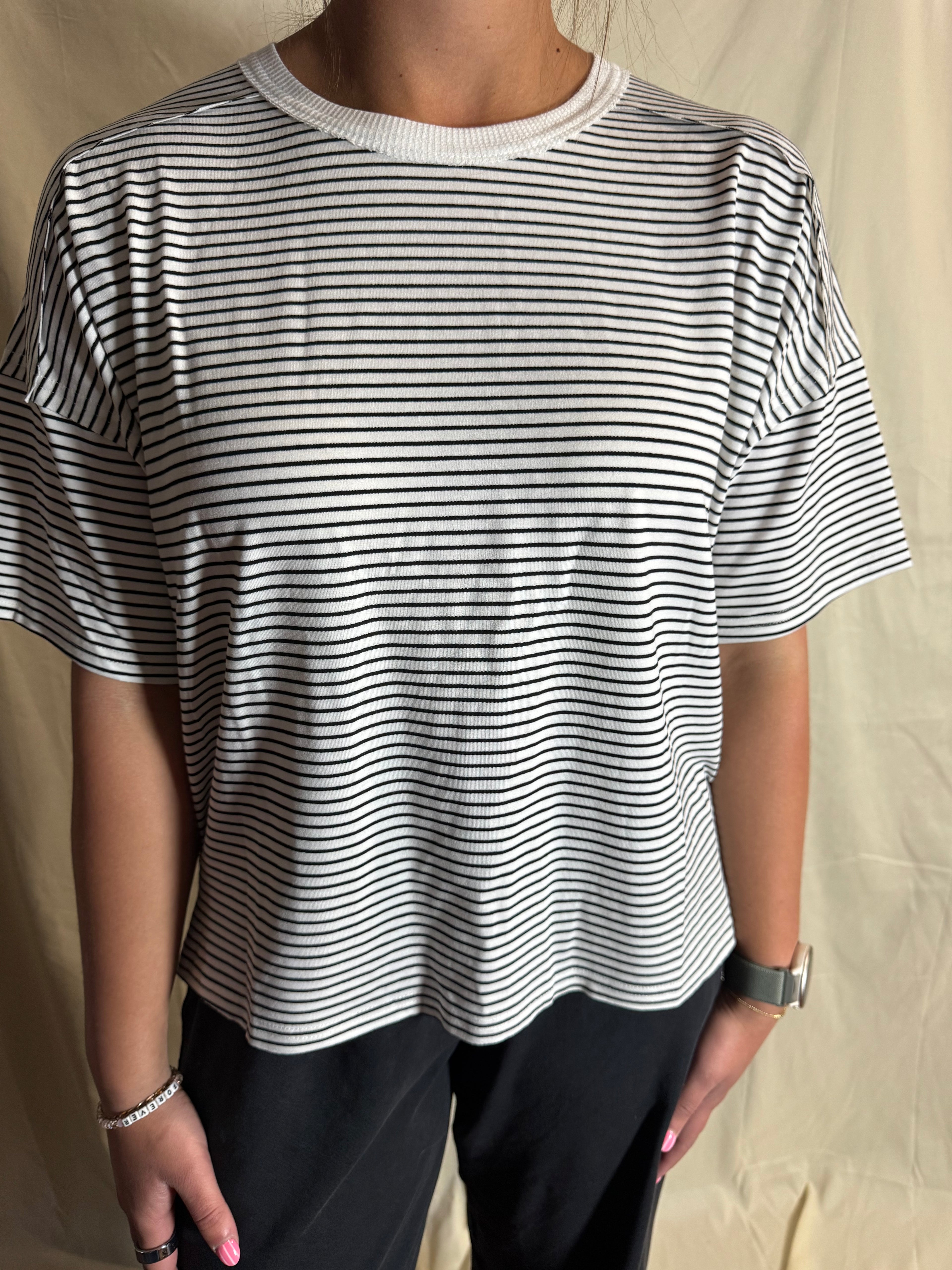 Basic White & Black Drop Shoulder Short Sleeve Top