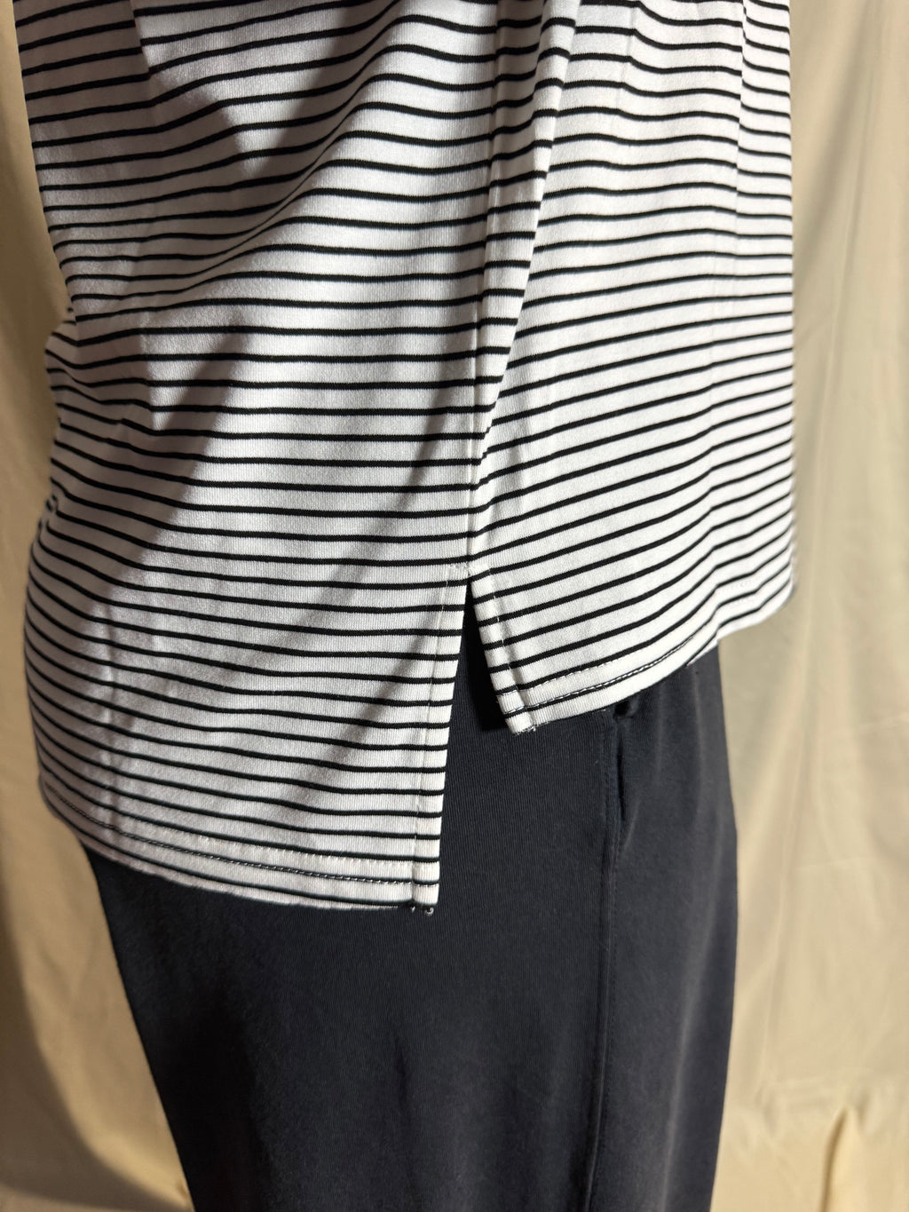 Basic White & Black Drop Shoulder Short Sleeve Top