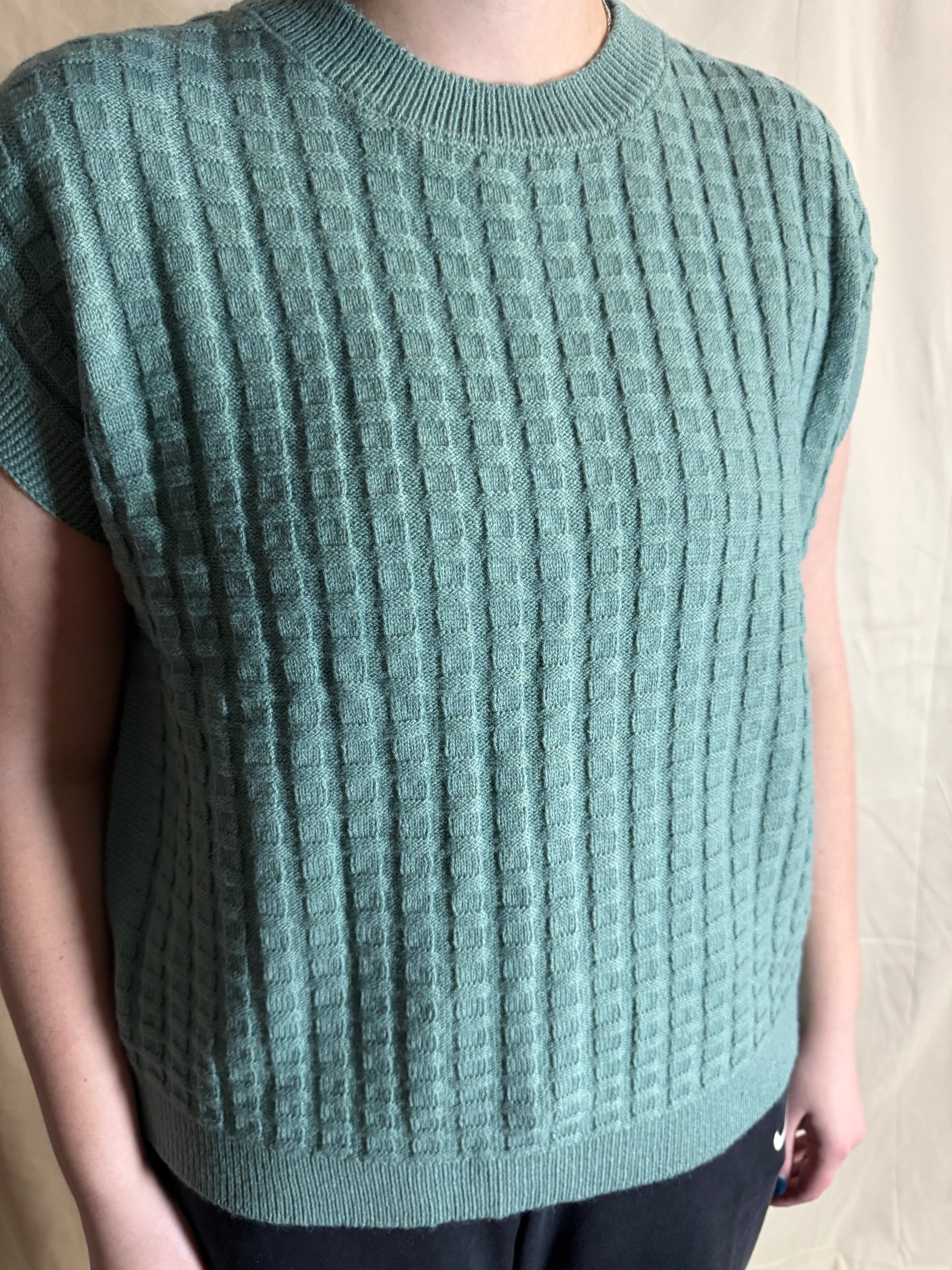 Mist Green Textured Round Neck Short Sleeve Sweater