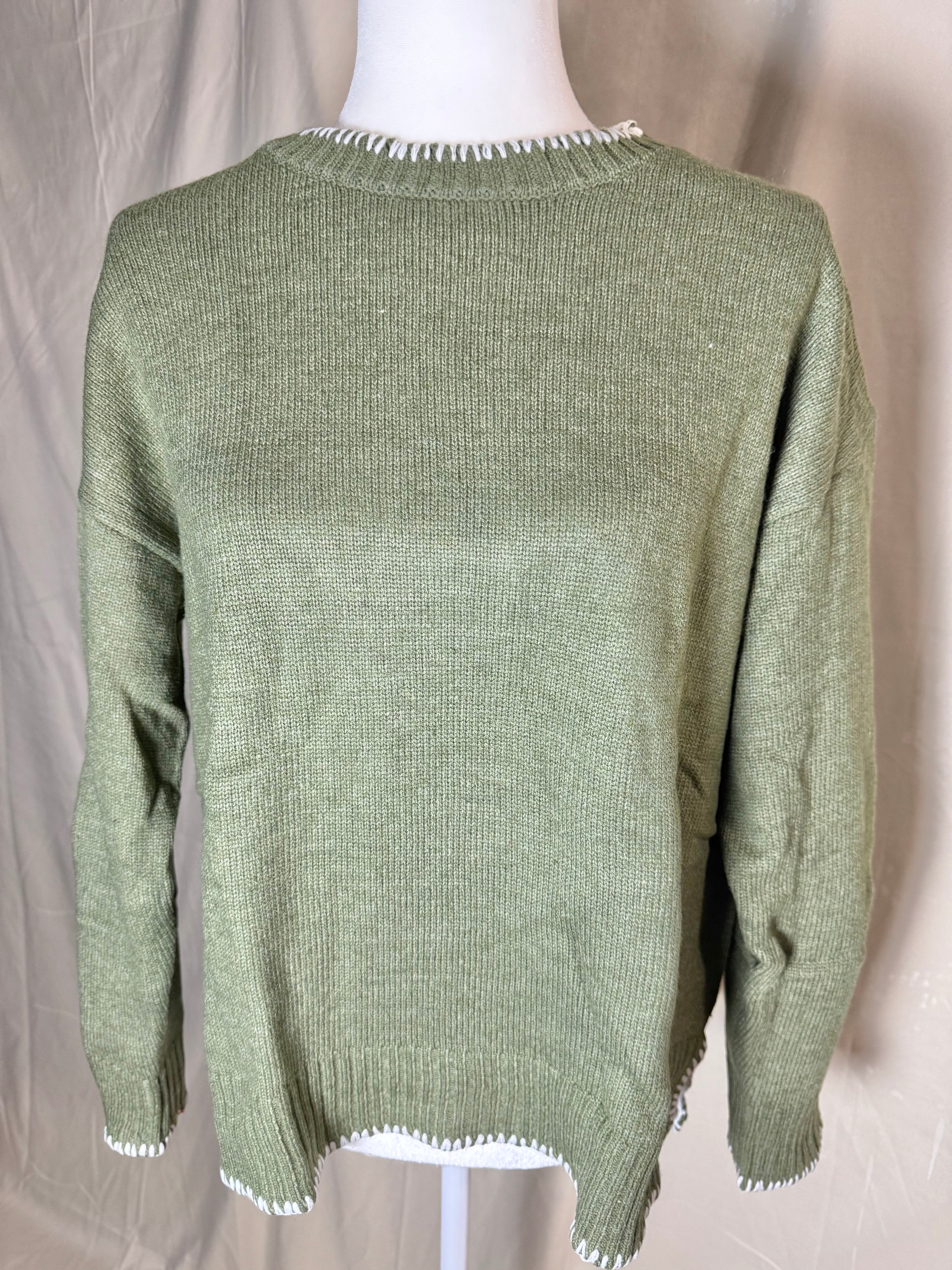 Green Solid Color Versitile Split-End Pullover Sweater
