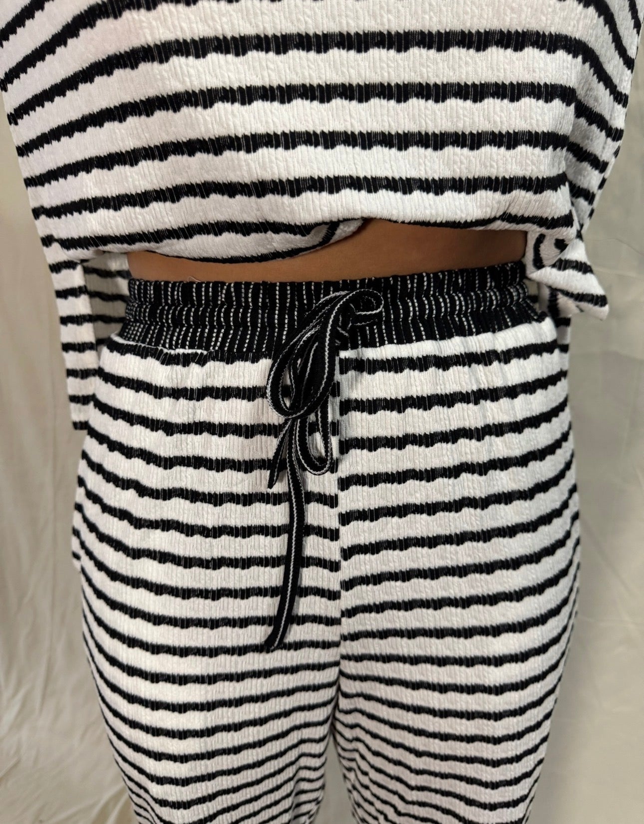 Black & White textured Stripe Lounge Pants